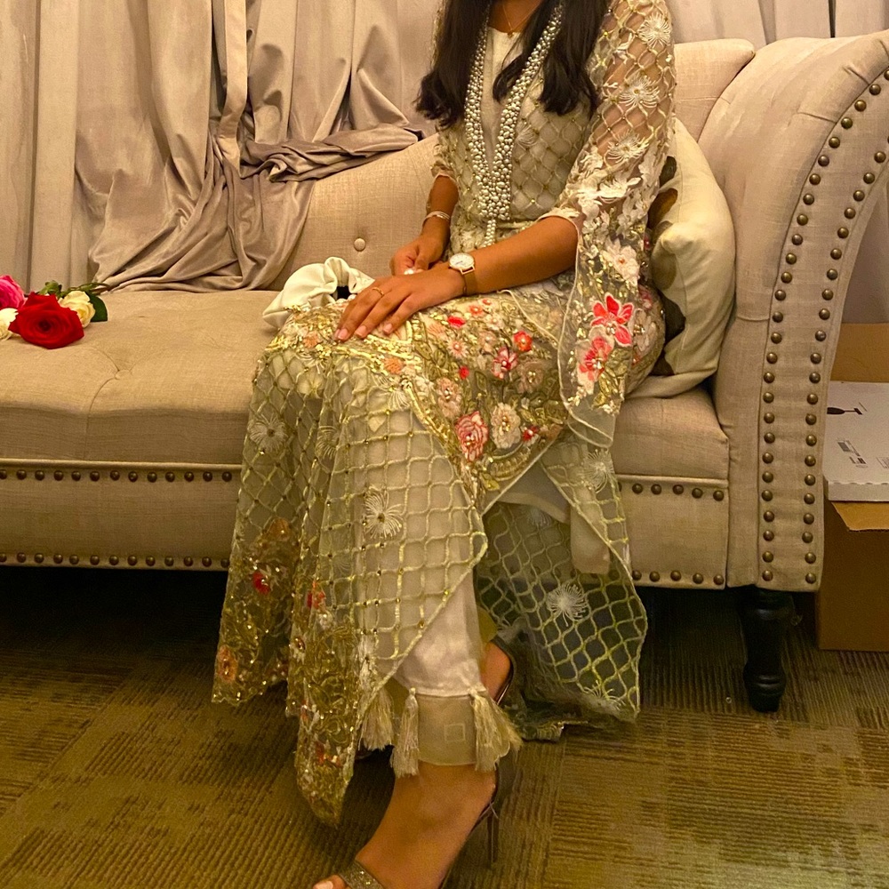 Republic womenswear gorgeous 2 piece set